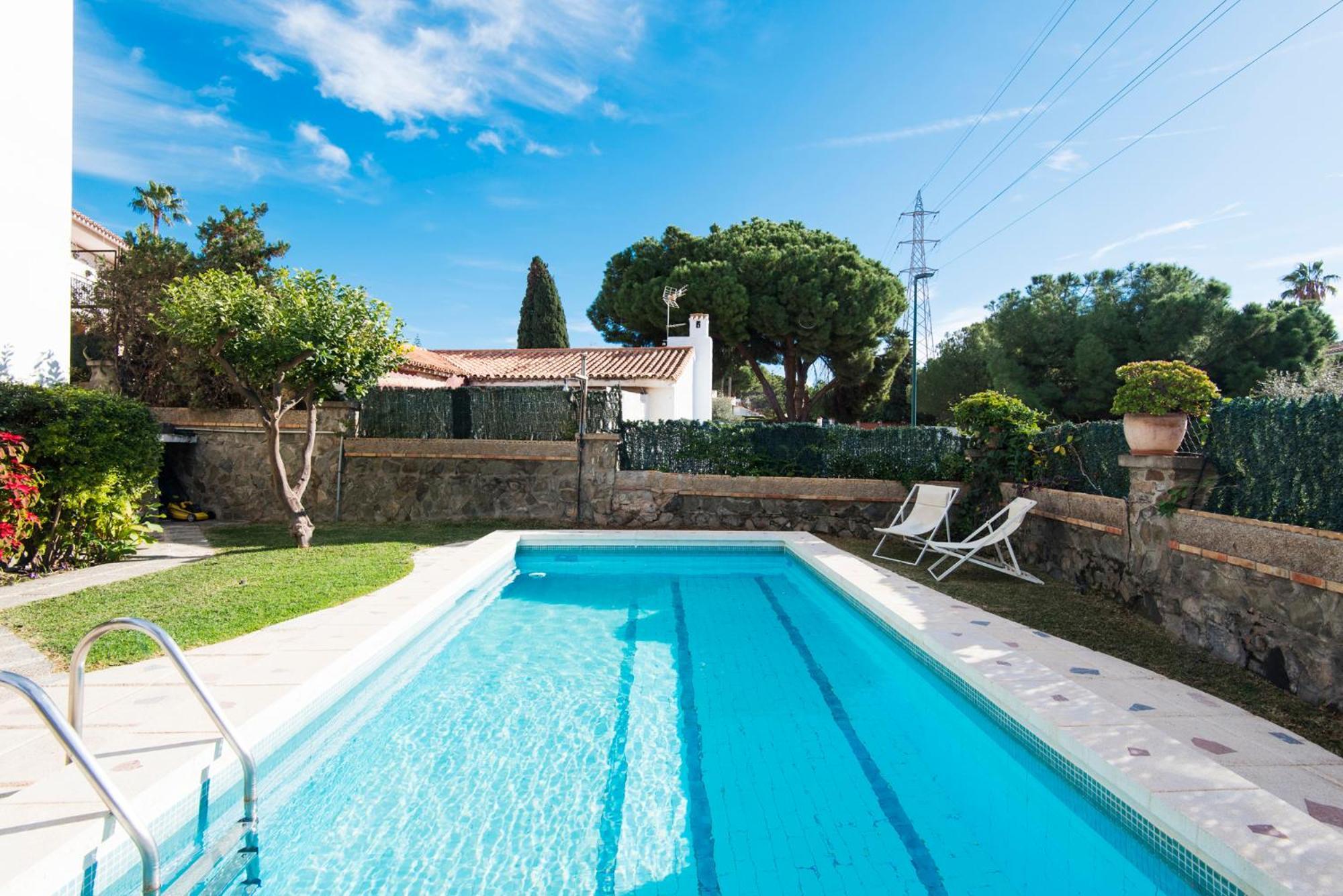 Queen Of The Ocean Villa: Stately Style House With Pool Malaga Exterior photo